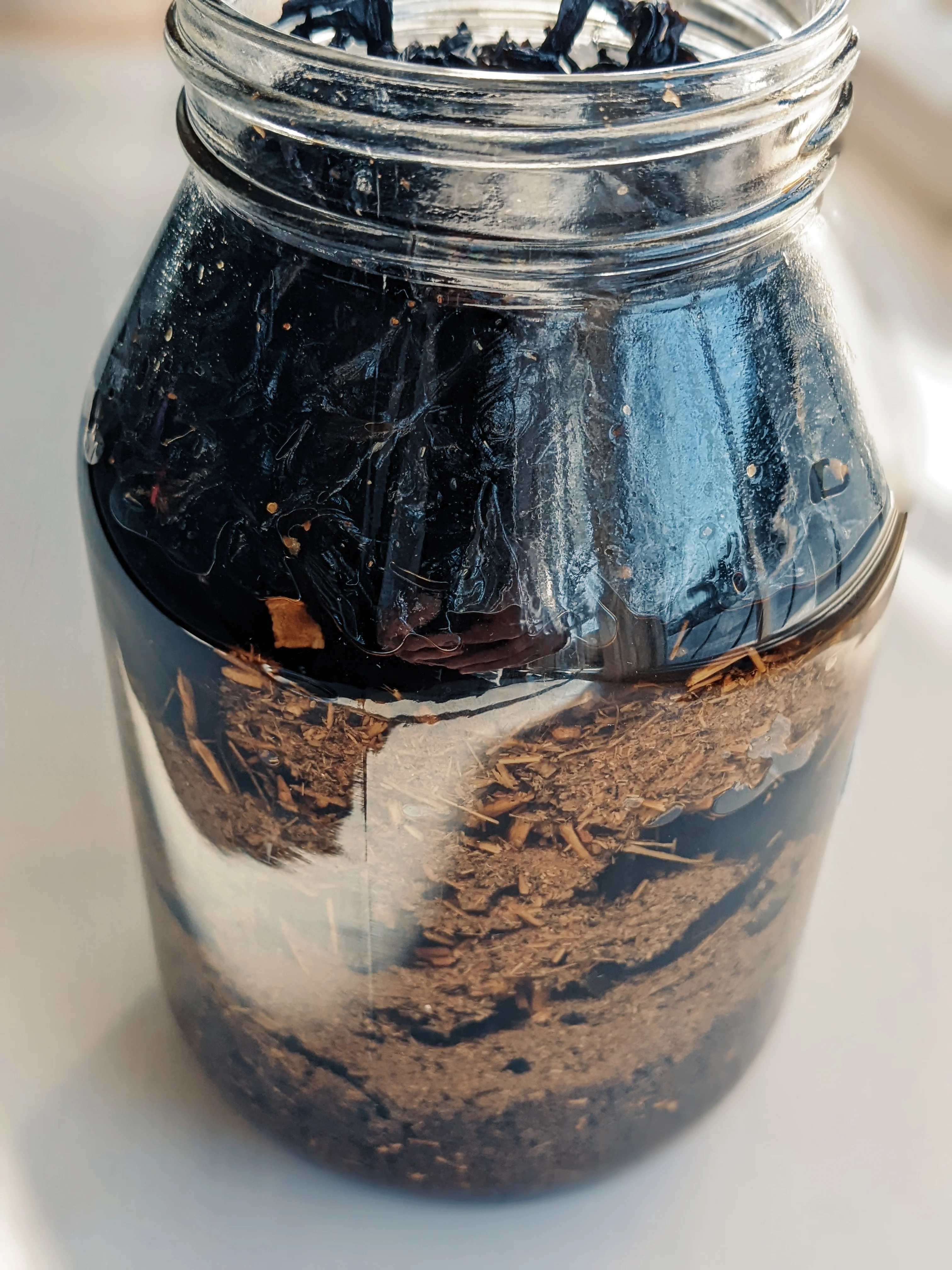 Antigone Outside Thebes. botanical perfume. sororal desert candle, raw grief, rage, exposure. March 2021 - Image 4