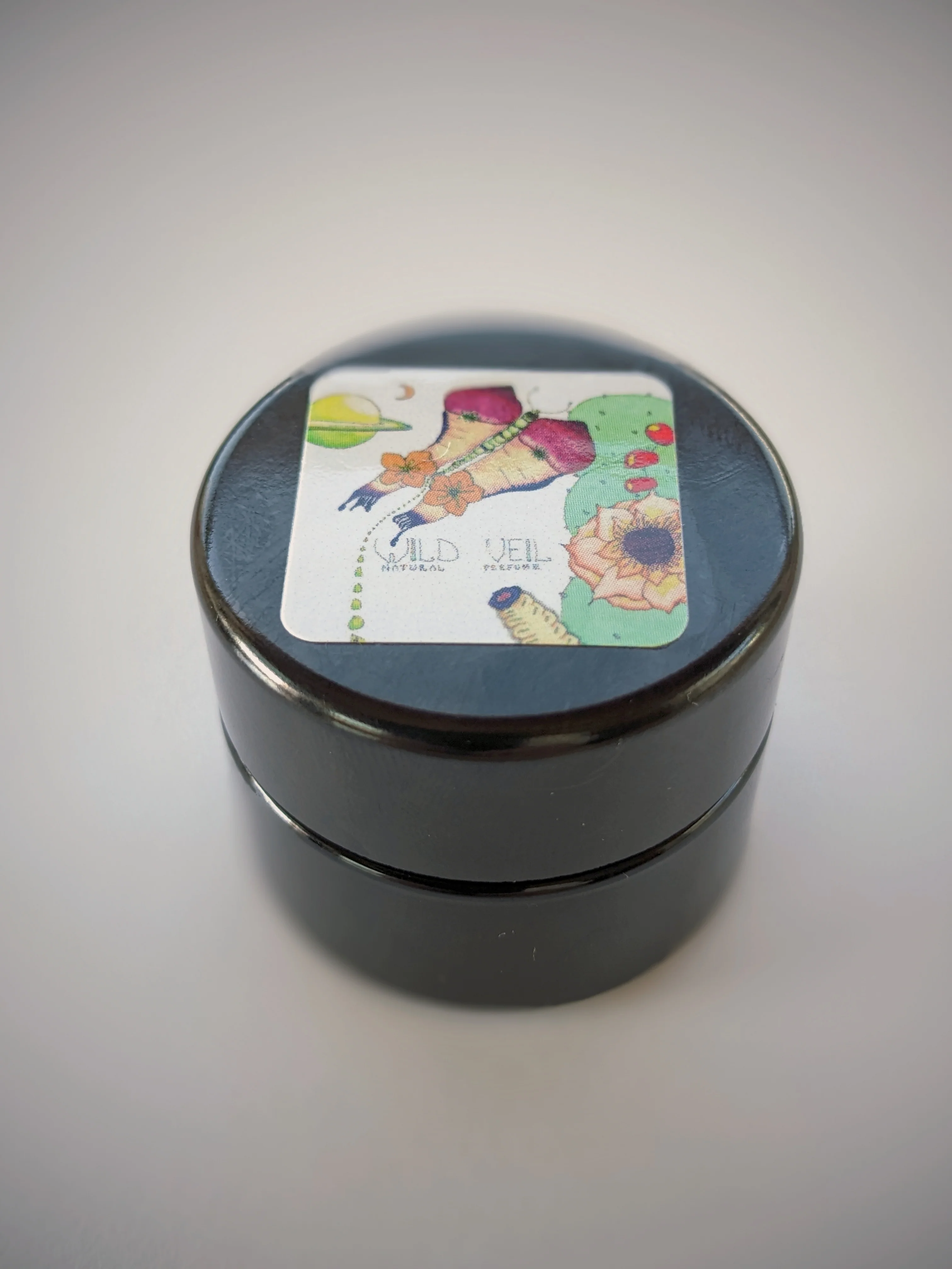 Blonde. natural perfume. suave lime-tabac. jasmine, frankincense, ambrette, sweet myrrh. August 2023 - Image 11