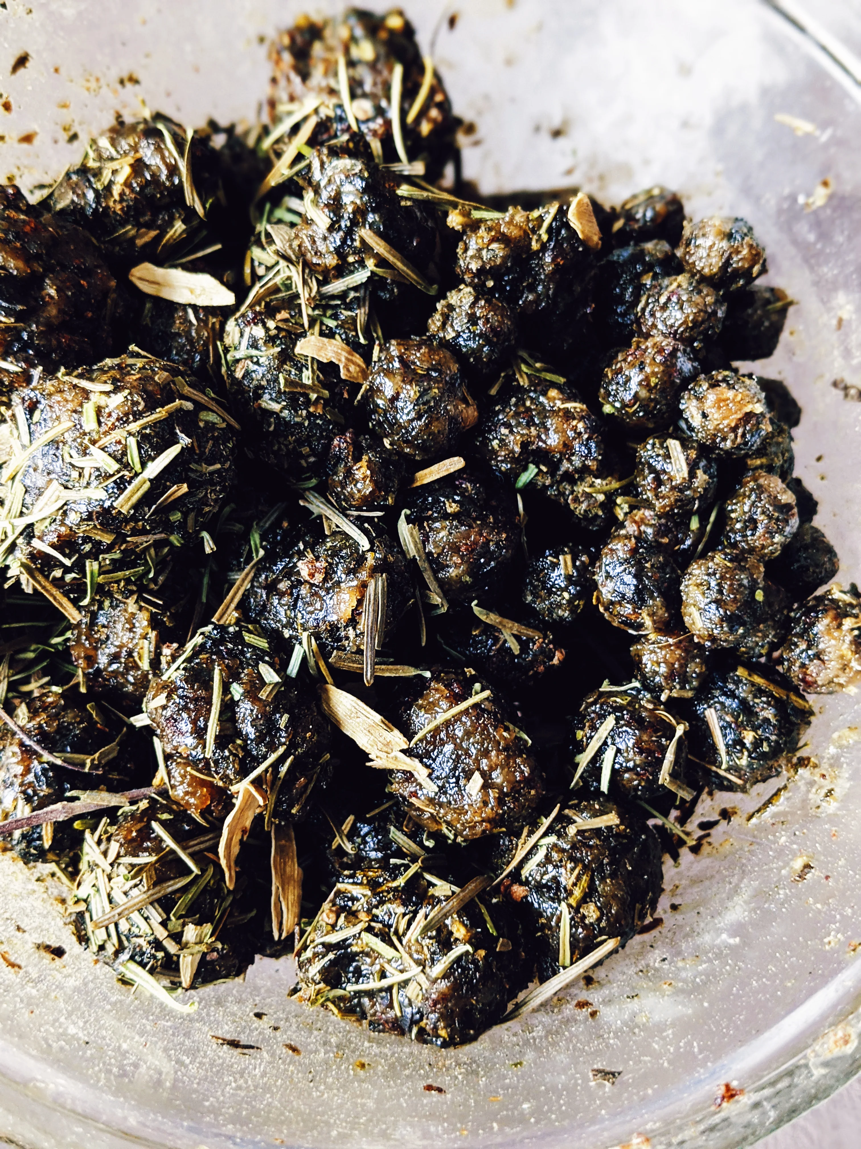 Inchoate Neri-Koh Incense. Zaatar, Malawi camphor basil, scented geranium, black sage, roses (alba, moss, damask, musk, and gallica), apricots, cardamom, wild fir balsam and red spruce boughs. - Image 14