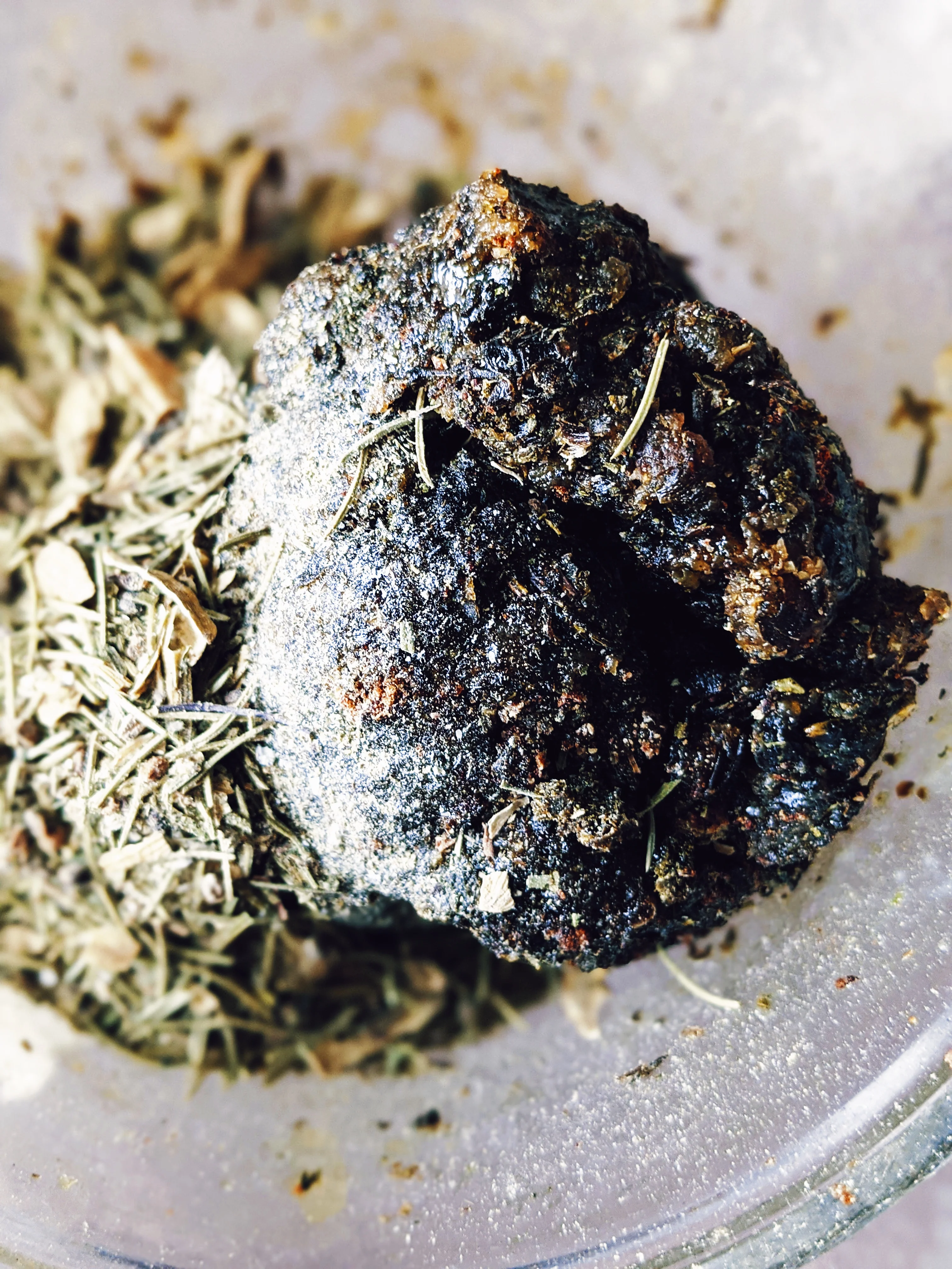 Inchoate Neri-Koh Incense. Zaatar, Malawi camphor basil, scented geranium, black sage, roses (alba, moss, damask, musk, and gallica), apricots, cardamom, wild fir balsam and red spruce boughs. - Image 17