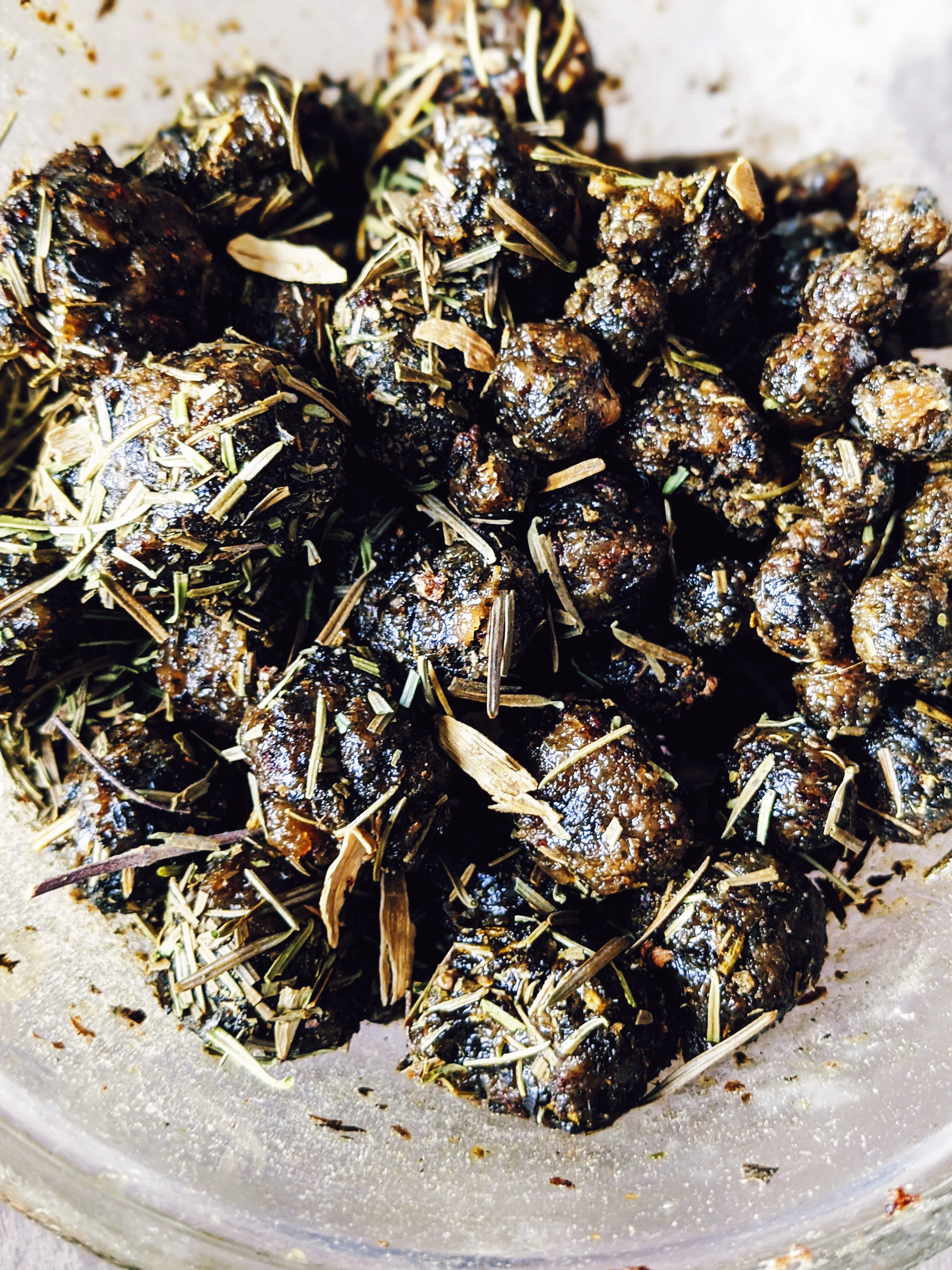 Inchoate Neri-Koh Incense. Zaatar, Malawi camphor basil, scented geranium, black sage, roses (alba, moss, damask, musk, and gallica), apricots, cardamom, wild fir balsam and red spruce boughs. - Image 20