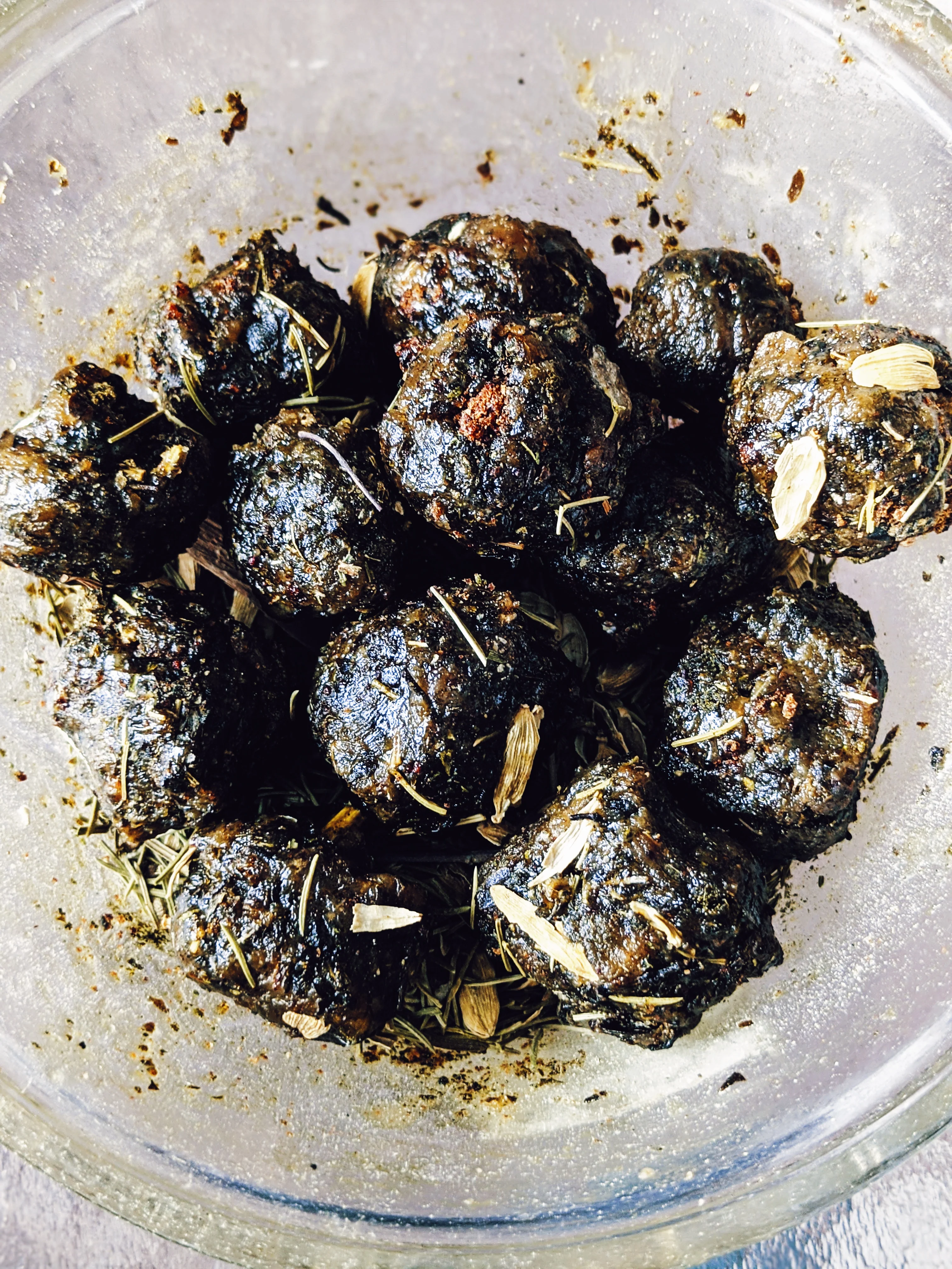 Inchoate Neri-Koh Incense. Zaatar, Malawi camphor basil, scented geranium, black sage, roses (alba, moss, damask, musk, and gallica), apricots, cardamom, wild fir balsam and red spruce boughs. - Image 23