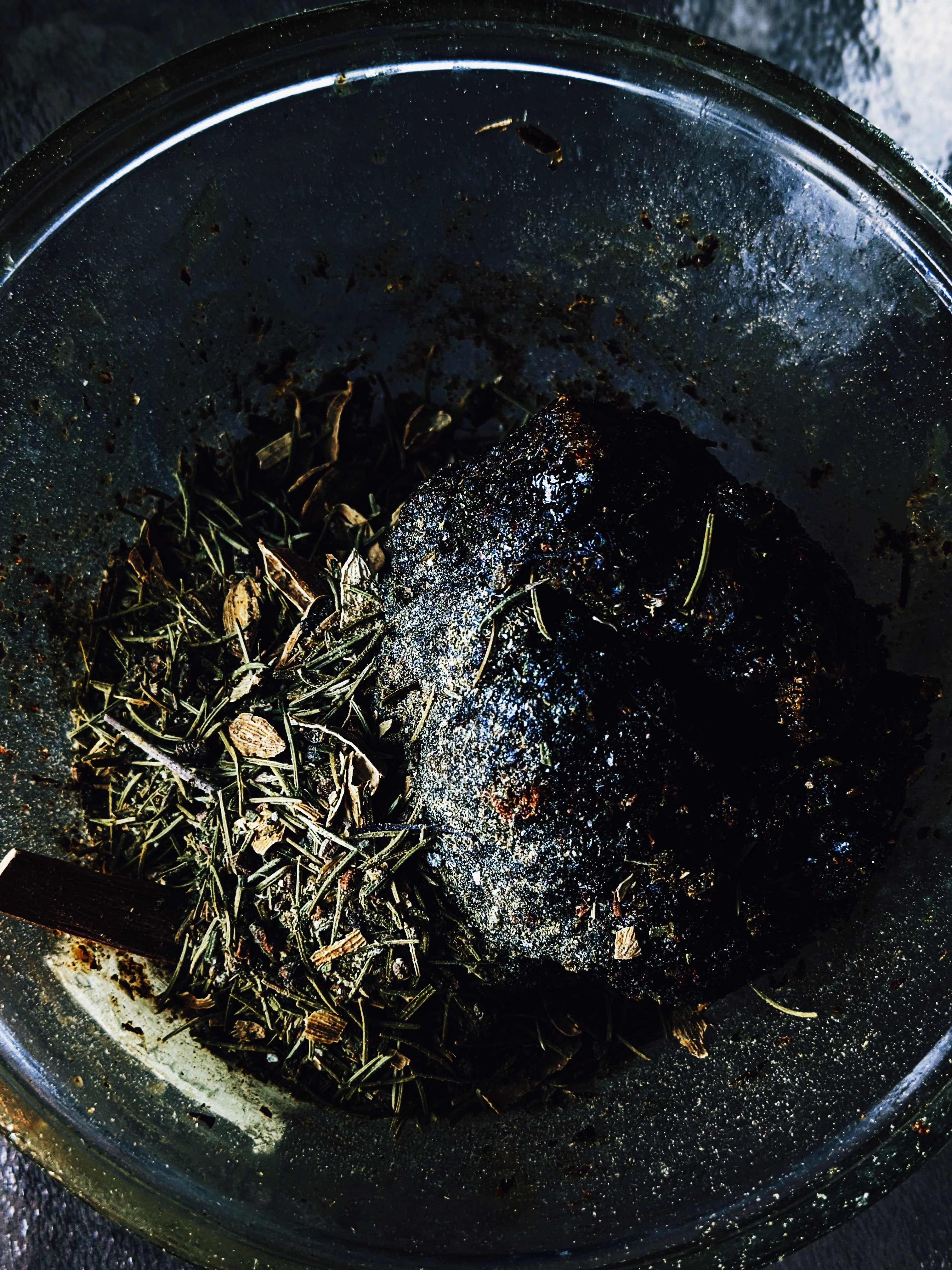 Inchoate Neri-Koh Incense. Zaatar, Malawi camphor basil, scented geranium, black sage, roses (alba, moss, damask, musk, and gallica), apricots, cardamom, wild fir balsam and red spruce boughs. - Image 4