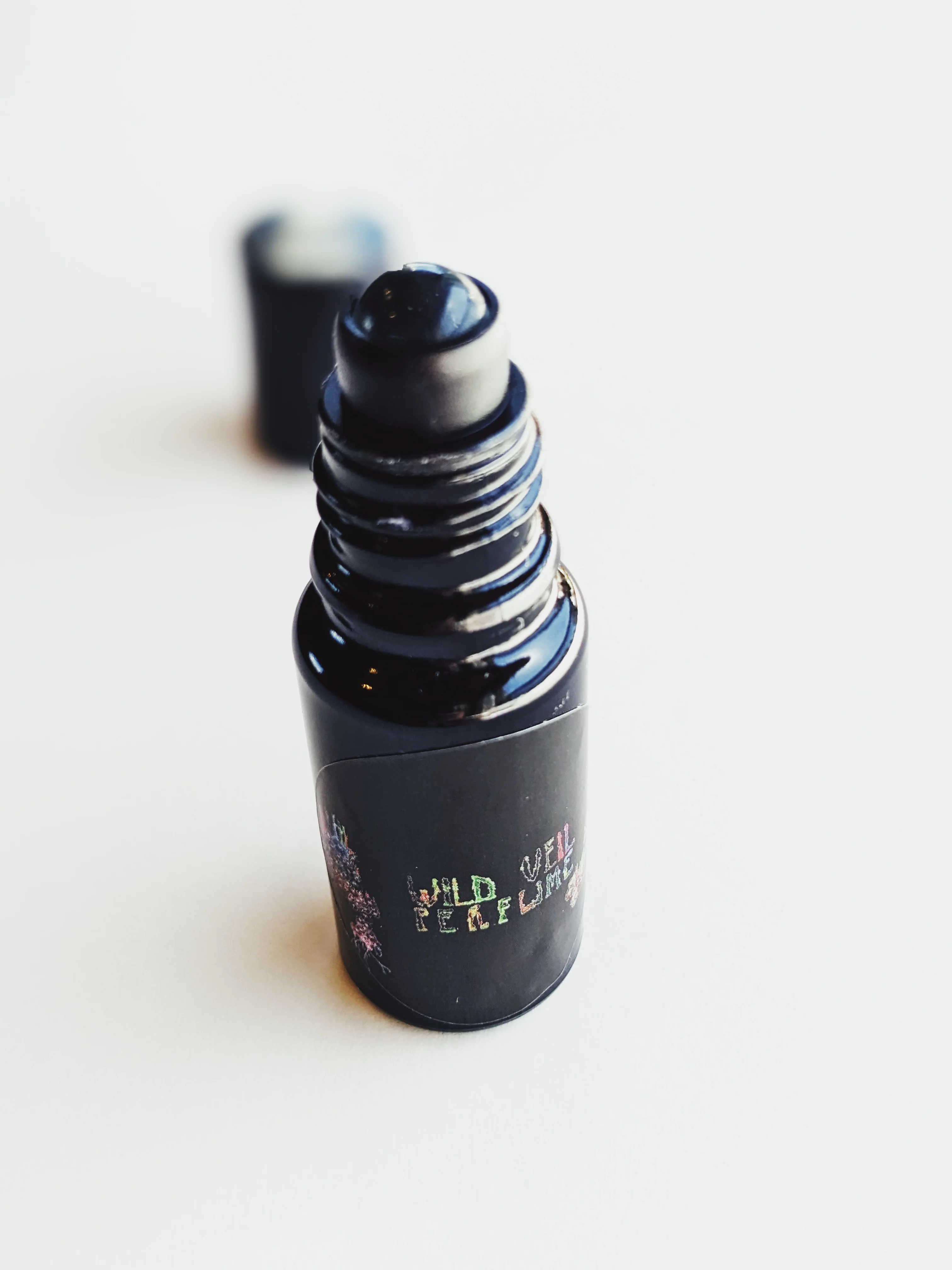 Poppy Tears. natural perfume. from handmade tinctures + extraits. November 2022 - Image 7