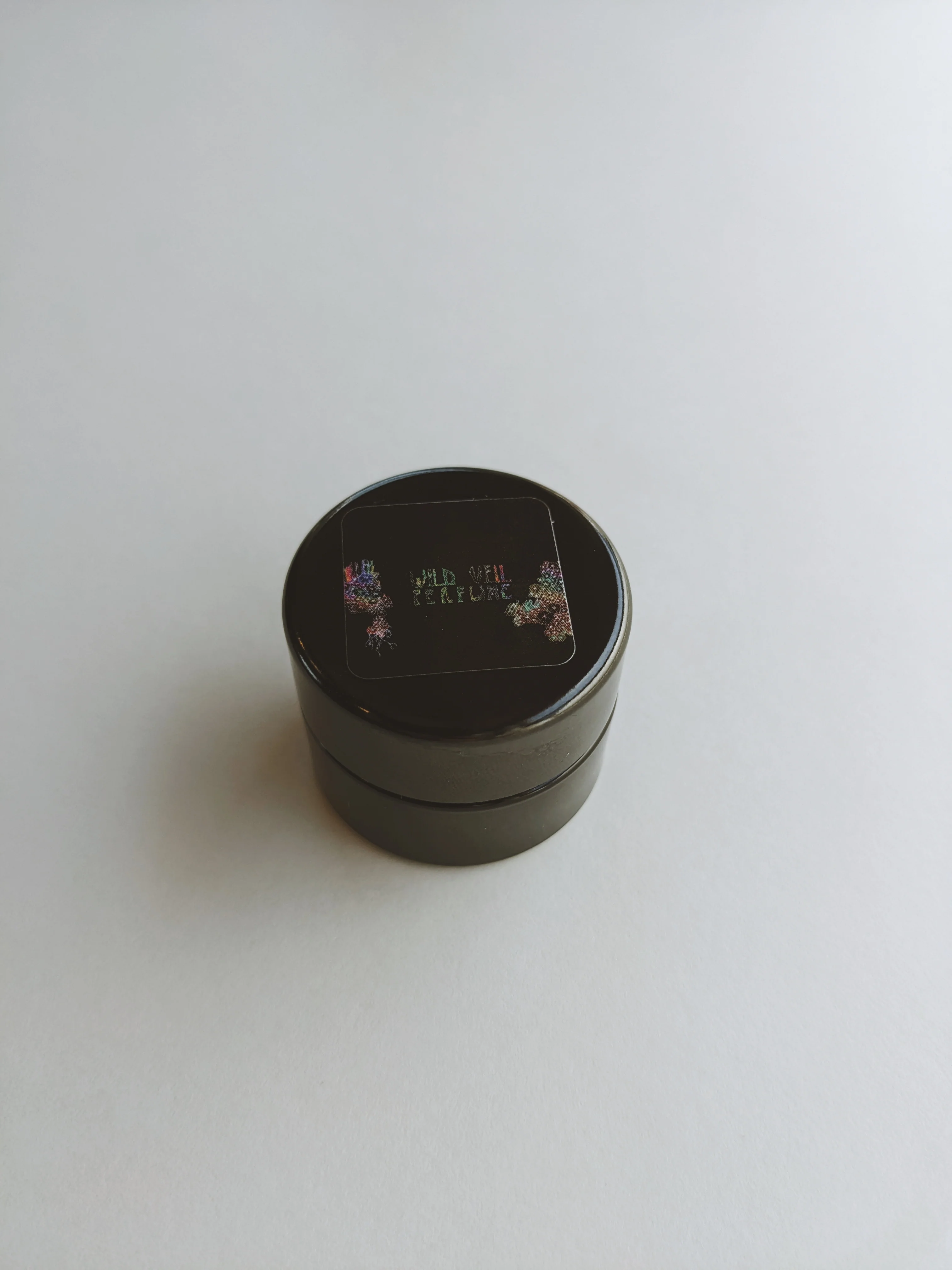 Rooibos Tea Soliflore. single note honeybush perfume. August 2021 - Image 3