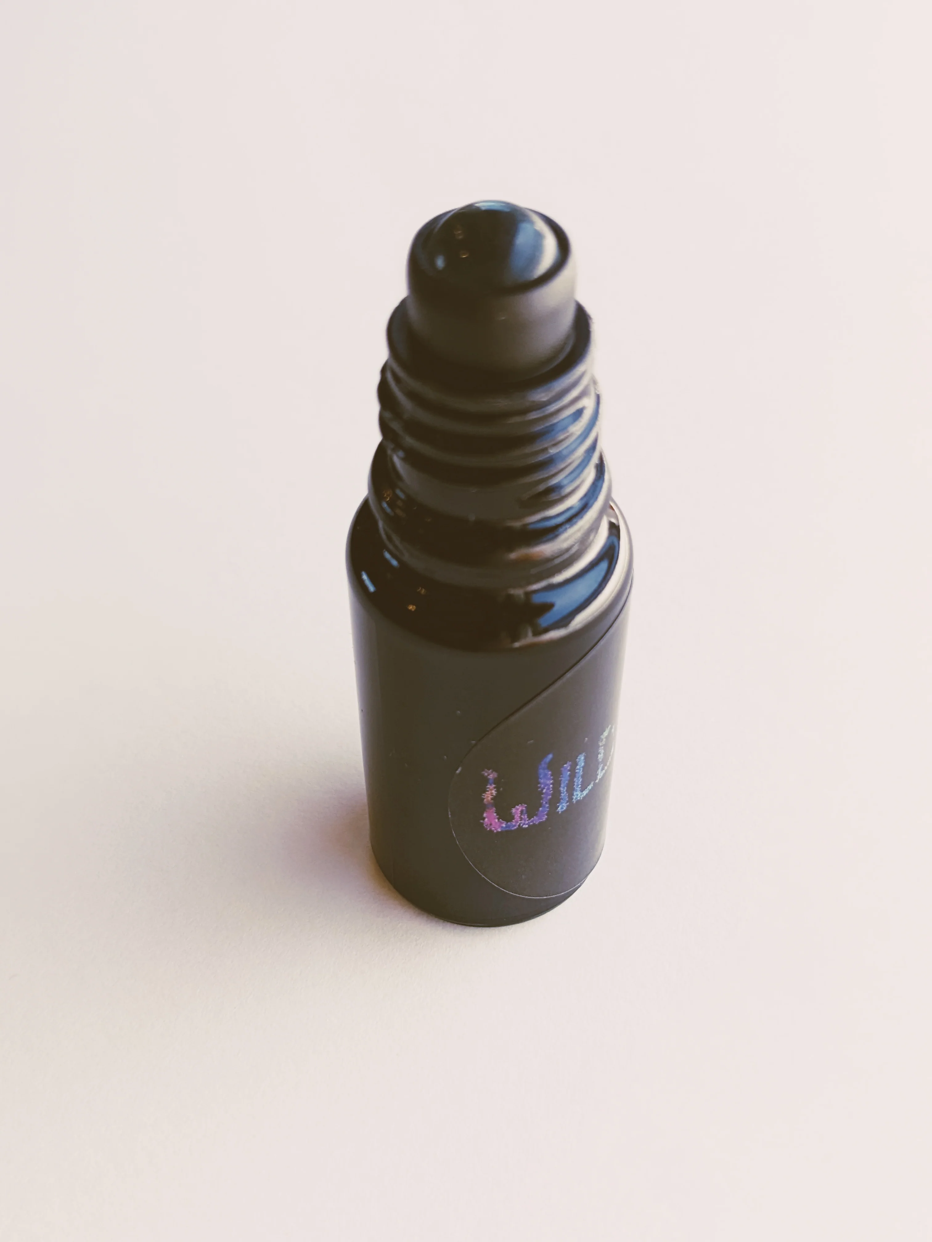 Rose Red. natural perfume. moroccan rose's juicy petals with white sage dust. lapsang souchong smoke, naga resin, dominican sage. May 2023 - Image 21