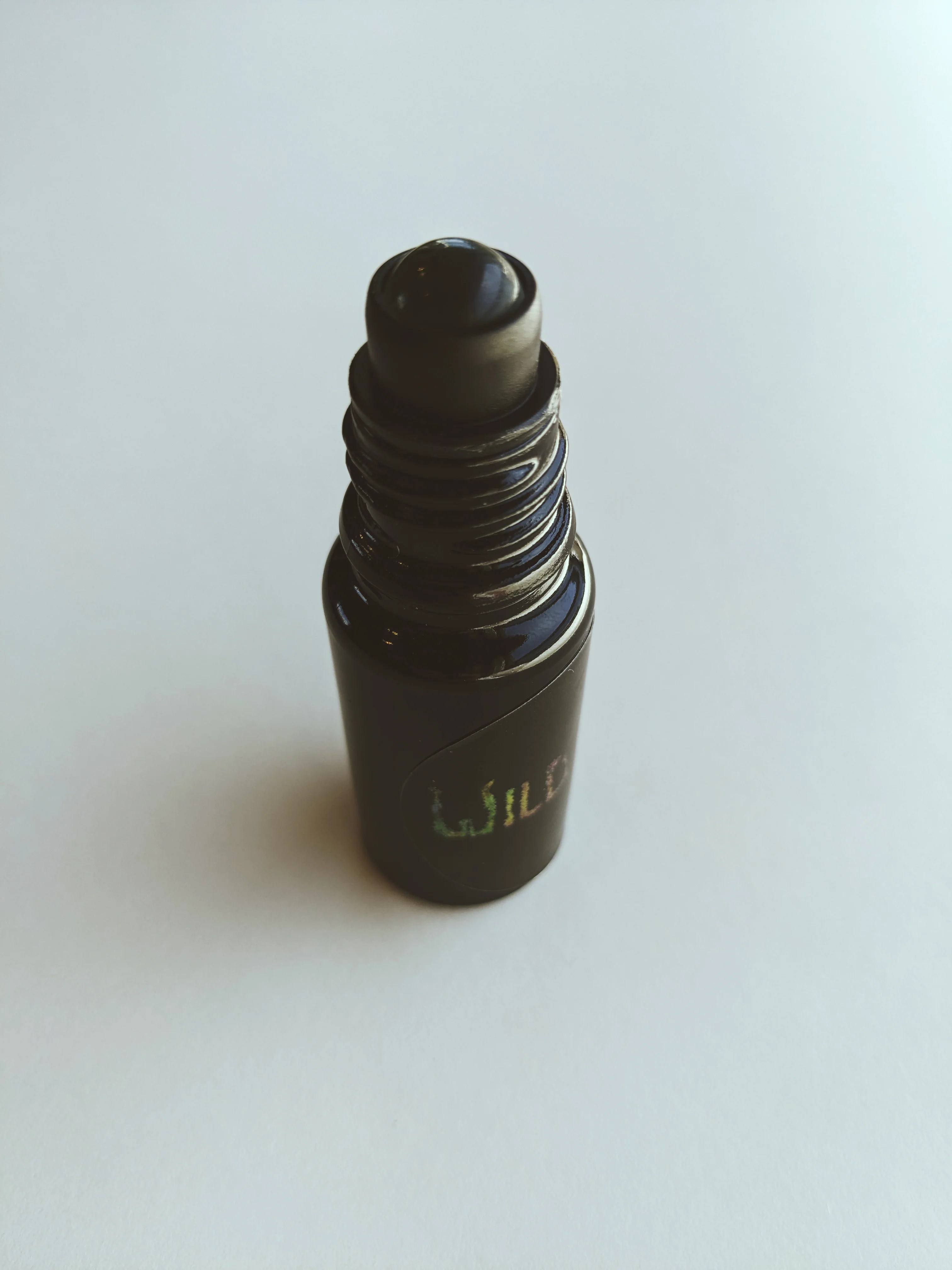 Velvet. natural perfume. nap of dark crushed velvet petals, iris ink. November 2022 - Image 7